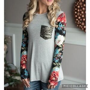 12 pm by Mon Ami Top Gray Floral Sequin Glam Tee Shirt M Boho Glam
